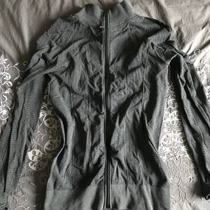 Lorna Jane Light Workout Jacket